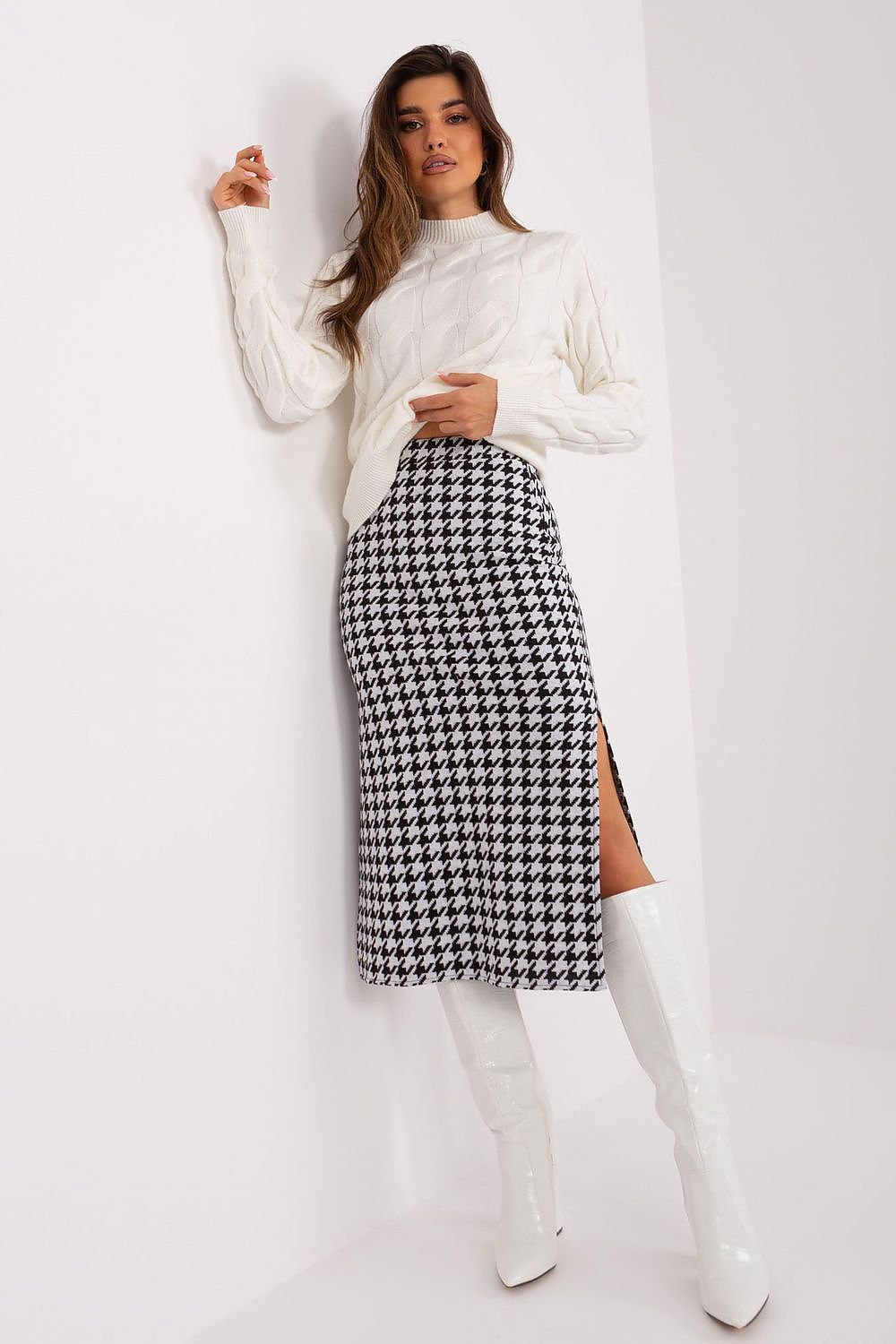 Lakerta Knit Skirt