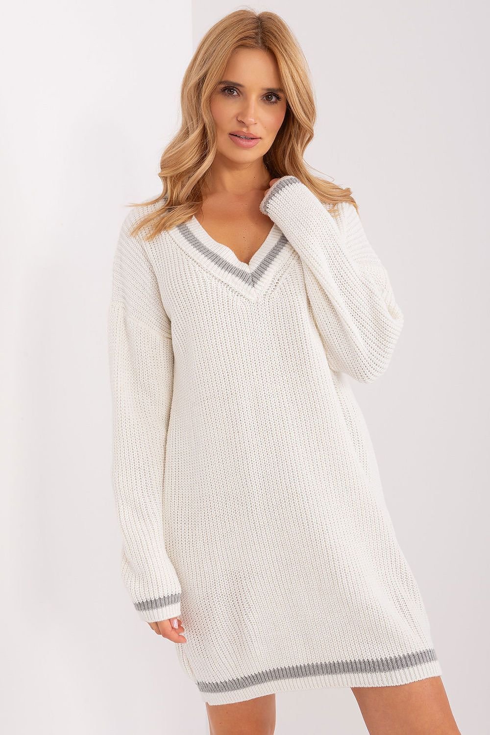 Ideal Sweater Dress For Comfort and Casual Style