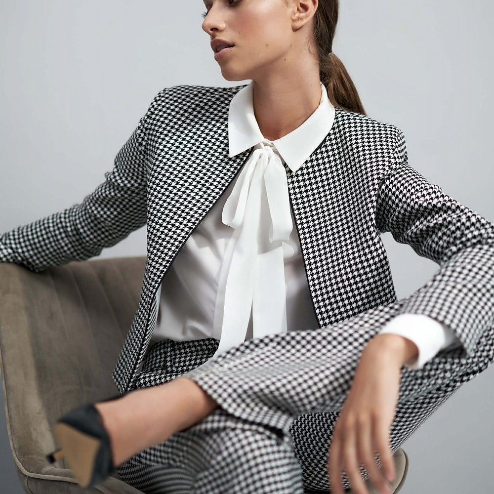 Minimalist Peplite Pattern Blazer - Versatile Office Elegance